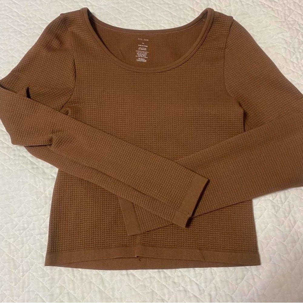 Buckle-Long Sleeve